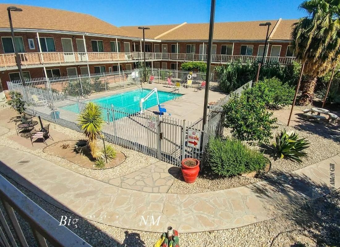 Big Chile Inn & Suites Las Cruces Exteriér fotografie